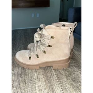 Blondo Women's Jaden Ankle Boot Sand 8